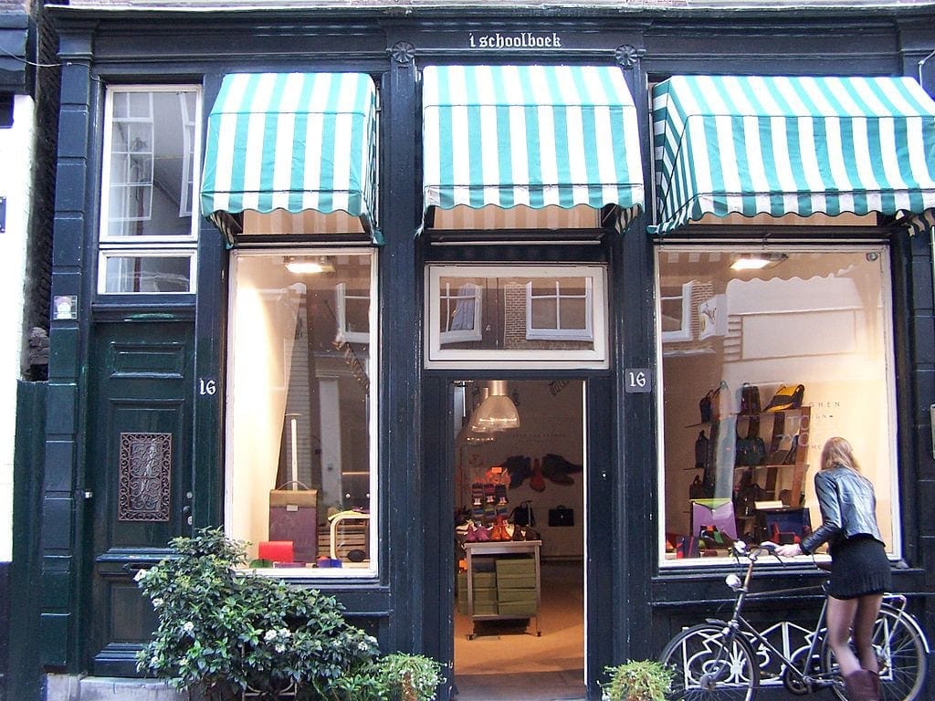 Hartenstraat fur-free shopping street